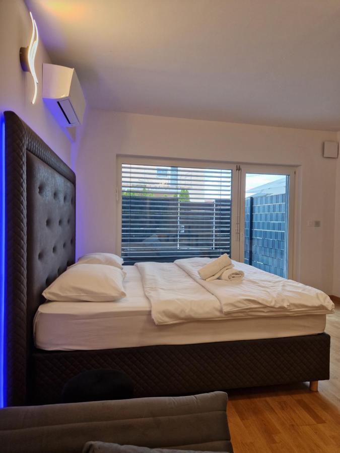 Bed & Breakfast Rezidenca Pipanova Ljubljana Extérieur photo